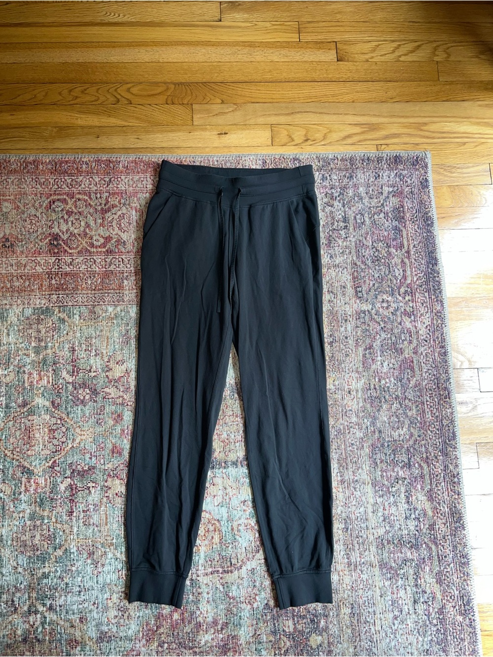 lululemon athletica women’s gray Jogger Sweatpants